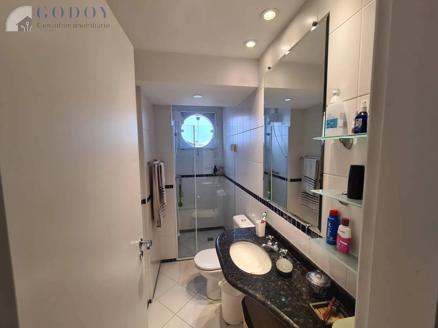 Imagem Apartamento à venda 4 Quartos, 2 Suites, 3 Vagas, 202M², Centro, Taubaté - SP | Edifício Lumiere