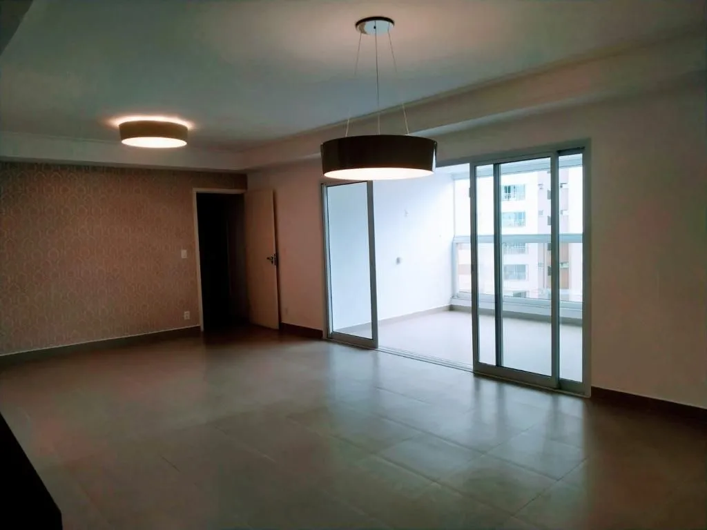 Imagem Excelente Apartamento no Residencial Mont Royal.