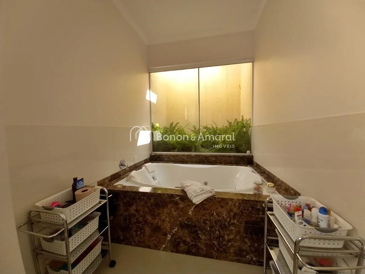 Imagem Casa à venda, 4 quartos, Condomínio Parque das Quaresmeiras, Loteamento Alphaville, Campinas/SP