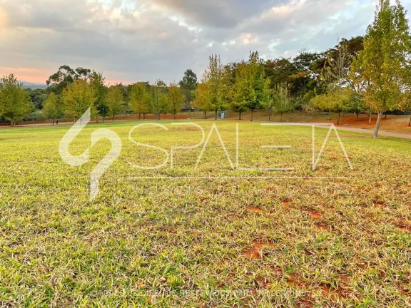 Imagem Excelente terreno com projeto por Padovani Arquitetos à venda na Quinta da Baroneza