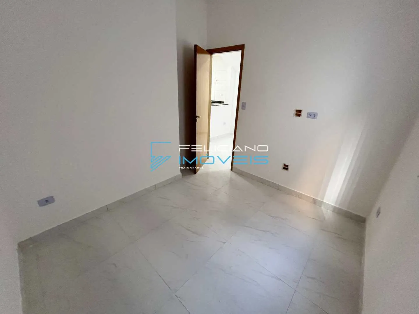 Imagem Casa de Condomínio com 2 quartos, Tupiry, Praia Grande - R$ 329 mil, Cod: 7006