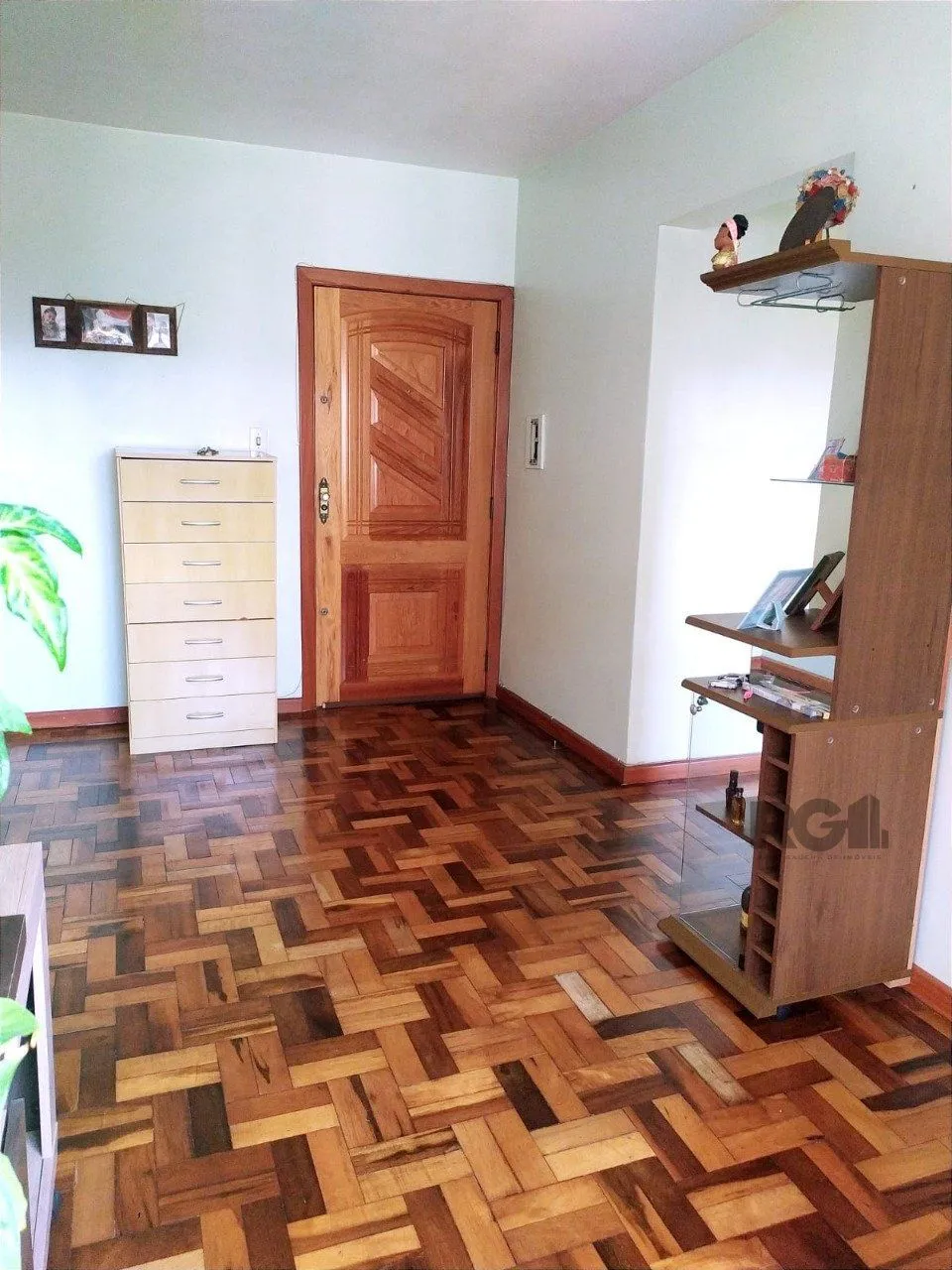 Imagem Apartamento de 2 dormitórios com vaga no bairro Petrópolis