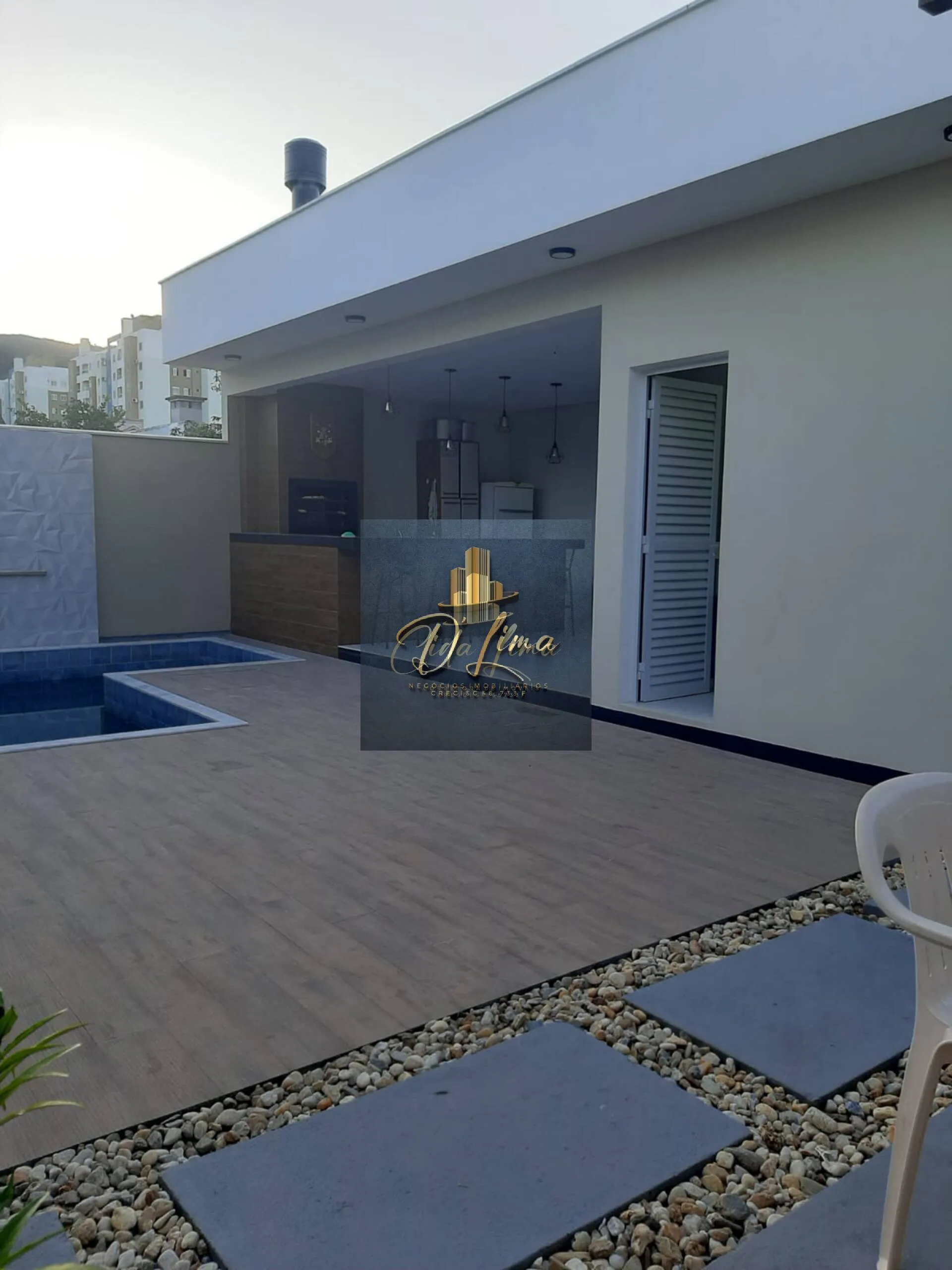 Imagem Casa á venda com 3 Quartos ,187m² - Pedra Branca palhoça SC