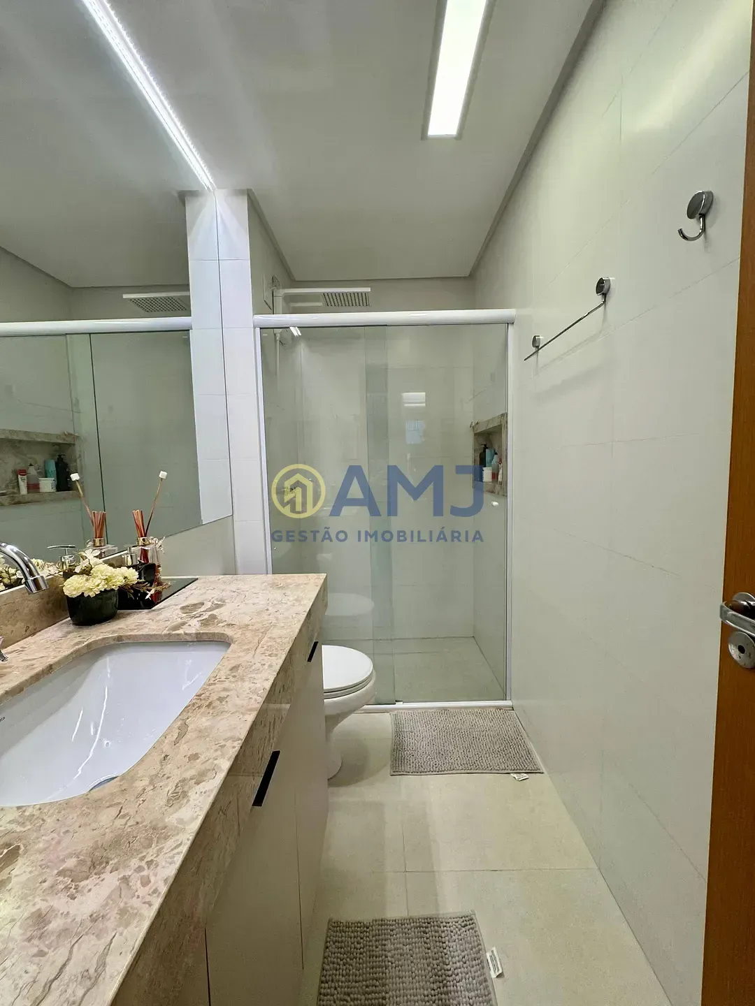 Imagem APARTAMENTO MOBILIADO À VENDA | RESIDENCIAL CELEBRATE VACA BRAVA | 3 SUÍTES | JARDIM AMÉRICA | GOIÂNIA/GO