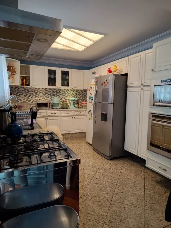 Imagem Casa com piscina no Monte azul