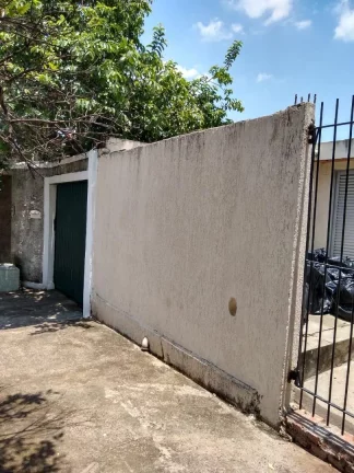 Imagem Excelente Imóvel para investidor!! Ótimo local próximo a escola, farmácia,açougue,padaria,super...