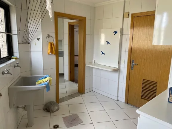 Imagem Jardim da Saúde | 5 domitórios sendo 3 suítes | 3 vagas | 196m²