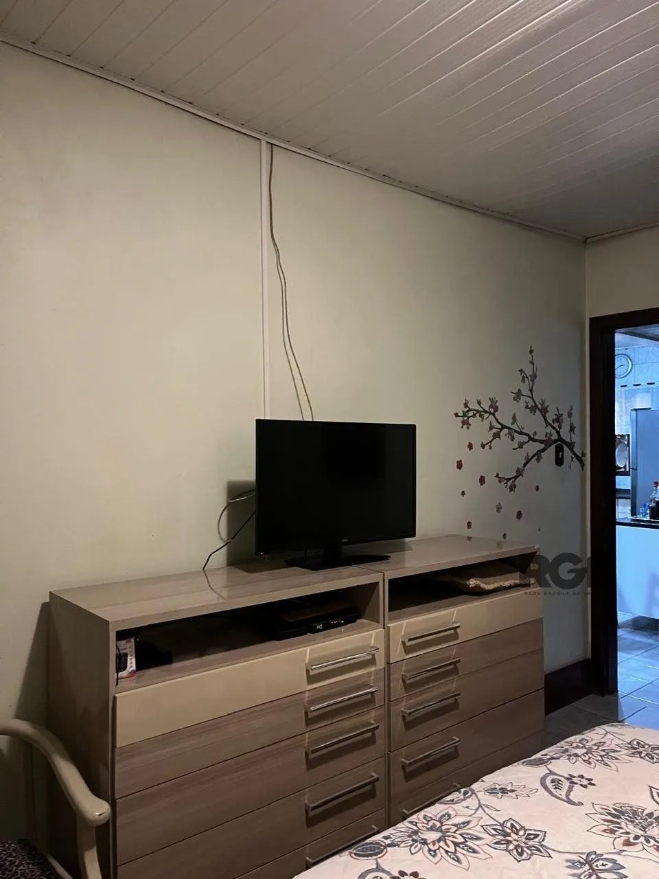 Imagem Casa comercial 2 dormitórios, semi mobiliada, garagem, Bairro Vista Alegre