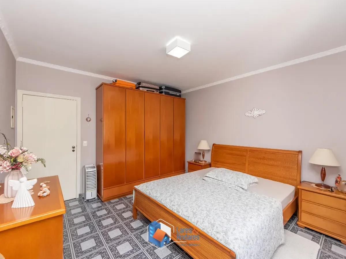 Imagem Sobrado para venda em Sítio da Figueira com 3 quartos, 176m²