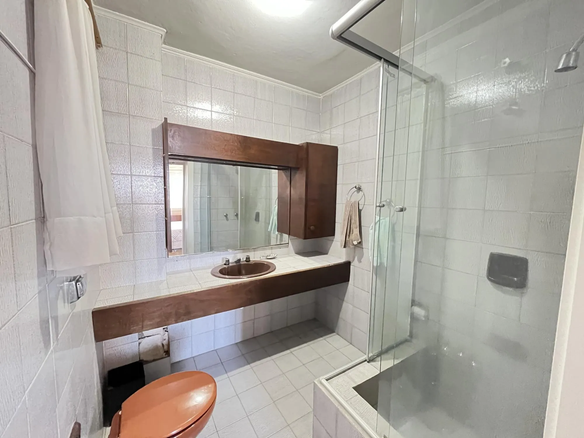 Imagem Apartamento de 3 quartos, suíte e 1 vaga de garagem no bairro Independência POA