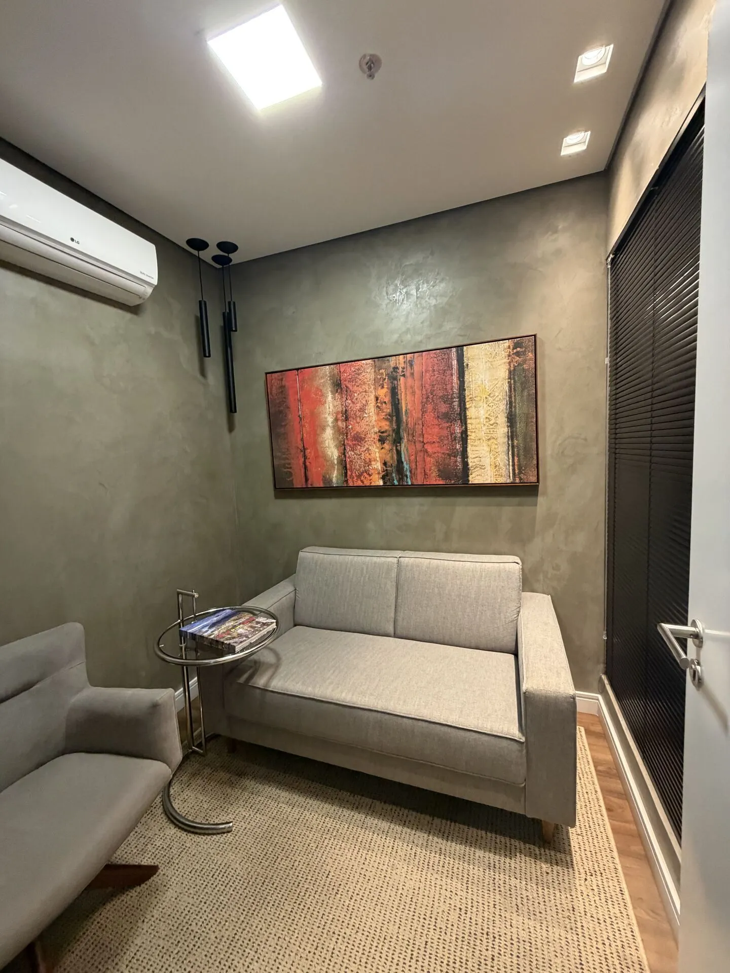 Imagem Sala comercial à venda no bairro Funcionários - Belo Horizonte/MG