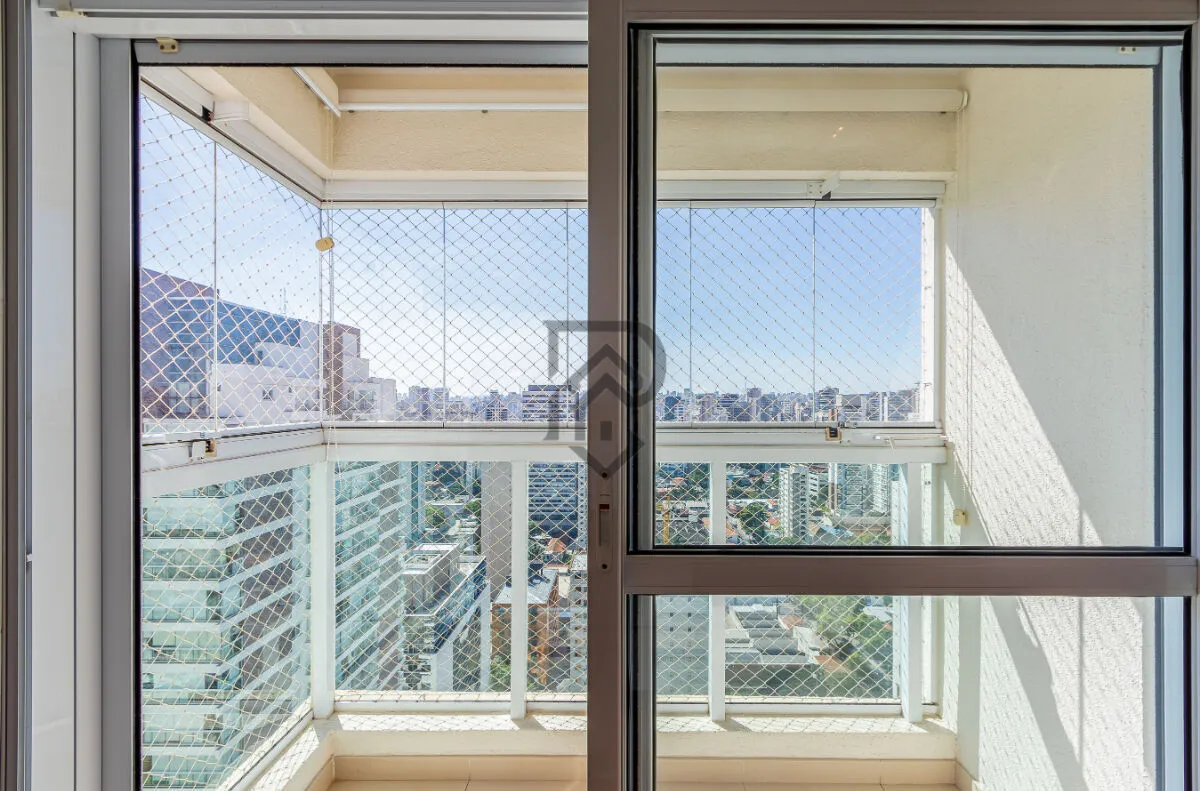 Imagem Apartamento Vila Olímpia | Quadra de tênis andar alto