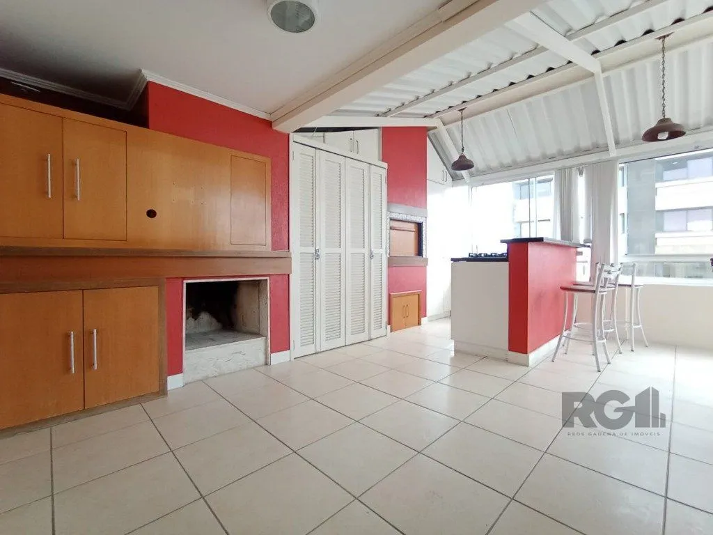 Imagem Duplex 2 dormitórios 1 vaga coberta em frente ao parque marinha do Brasil no Praia de Belas