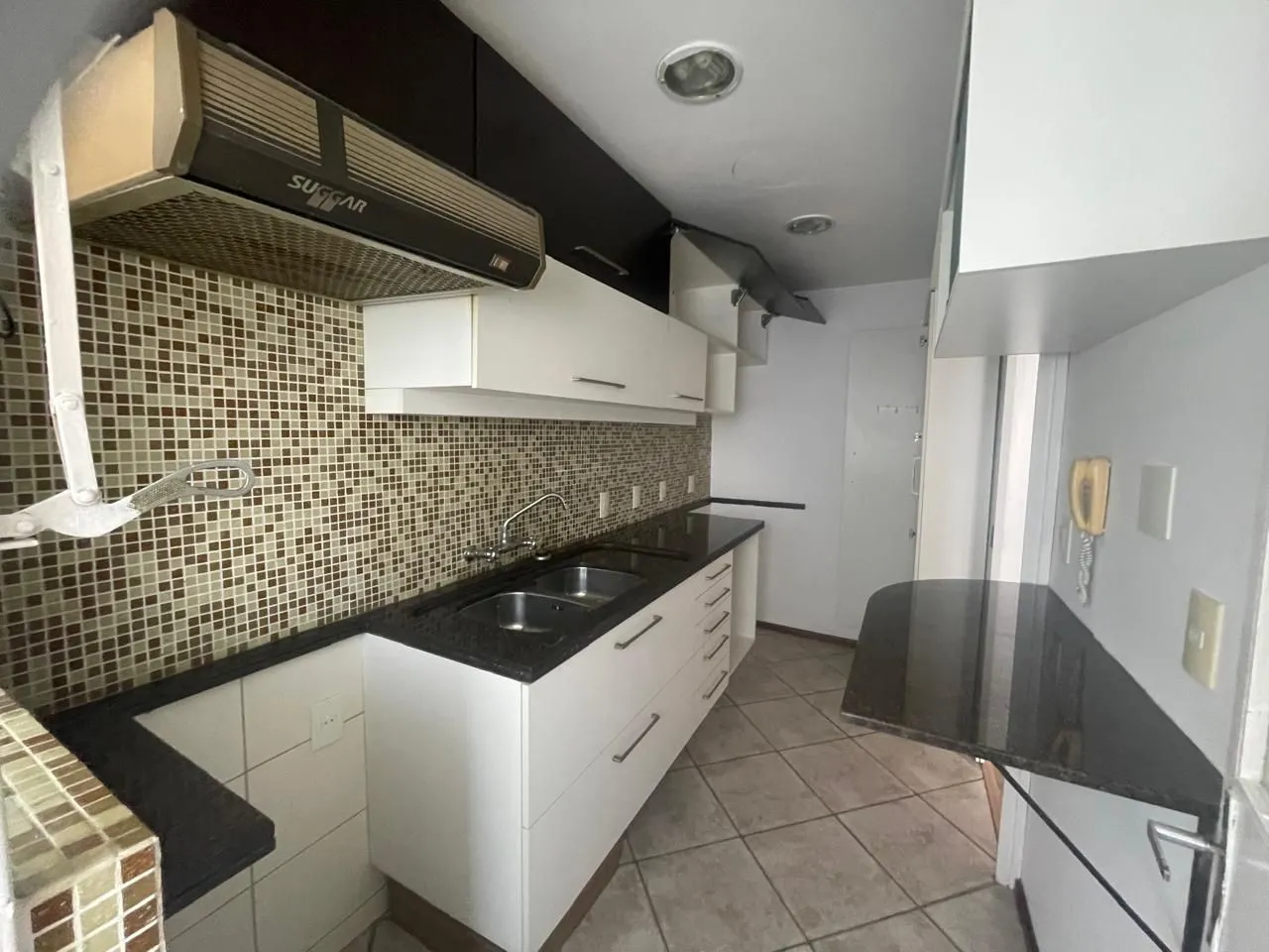 Imagem Oportunidade imperdível! Apartamento desocupado à venda no coração do bairro Cidade Baixa