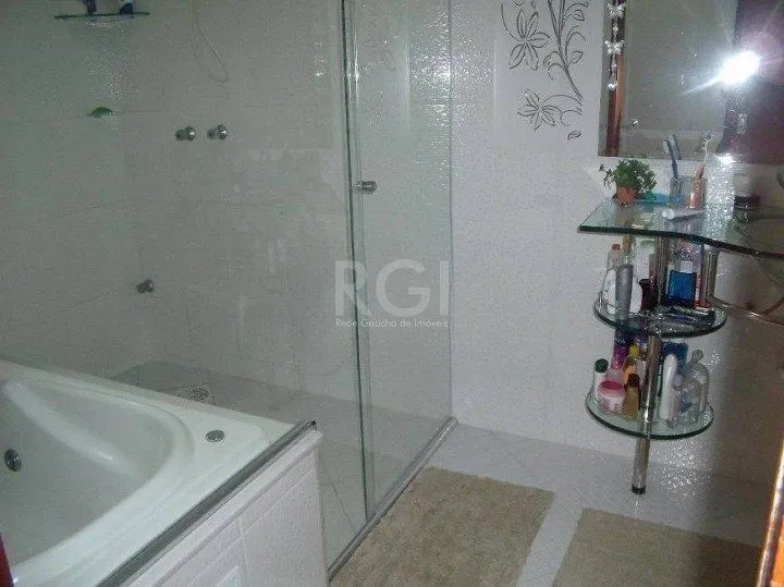 Imagem Casa para Venda - 93.71m², 3 dormitórios, sendo 1 suites, 3 vagas - Santana