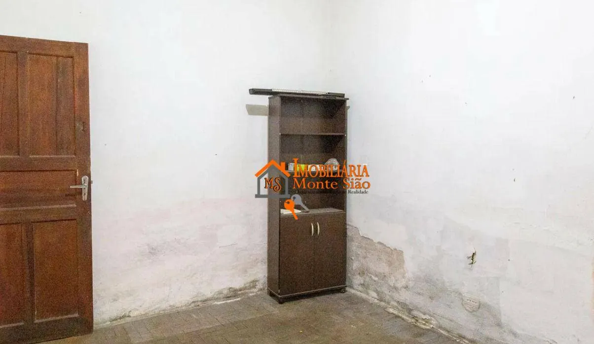Imagem Casa com 3 dormitórios à venda, 240 m² por R$ 675.000 - Vila Augusta - Guarulhos/SP