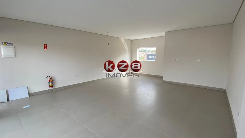 Imagem Excelente oportunidade de locação de sala comercial no bairro Santa Rosa em Vinhedo-SP: 1 sala, 1 banheiro, 11 vagas de garagem!