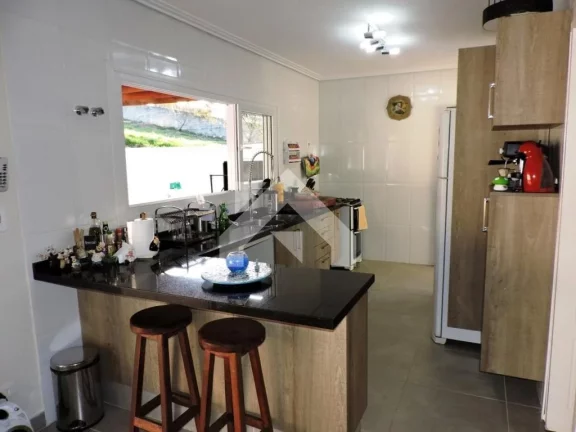 Imagem Casa de Condomínio em Chácaras São Carlos - Cotia
