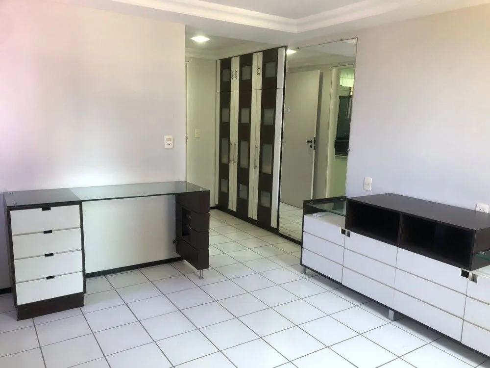 Imagem Apartamento Amplo na Avenida Epitácio Pessoa com 2 Quartos, Lazer Completo e 2 Vagas - Agende Sua Visita!