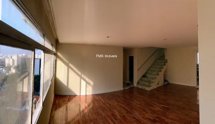 Imagem Cobertura de luxo com 3 quartos e 2 suítes na Bela Vista, São Paulo-SP: 220m², 6 banheiros e 2 vagas de garagem!