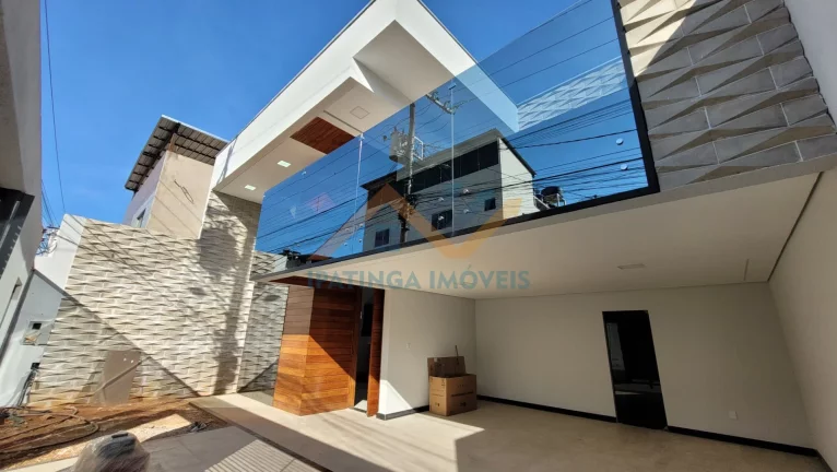 Imagem Casa duplex no bairro Tiradentes em Ipatinga