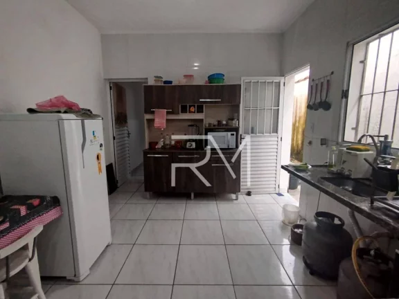 Imagem Casa com 2 dormitórios à venda, 63 m por R$ 230.000,00 - Agenor de Campos - Mongaguá/SP