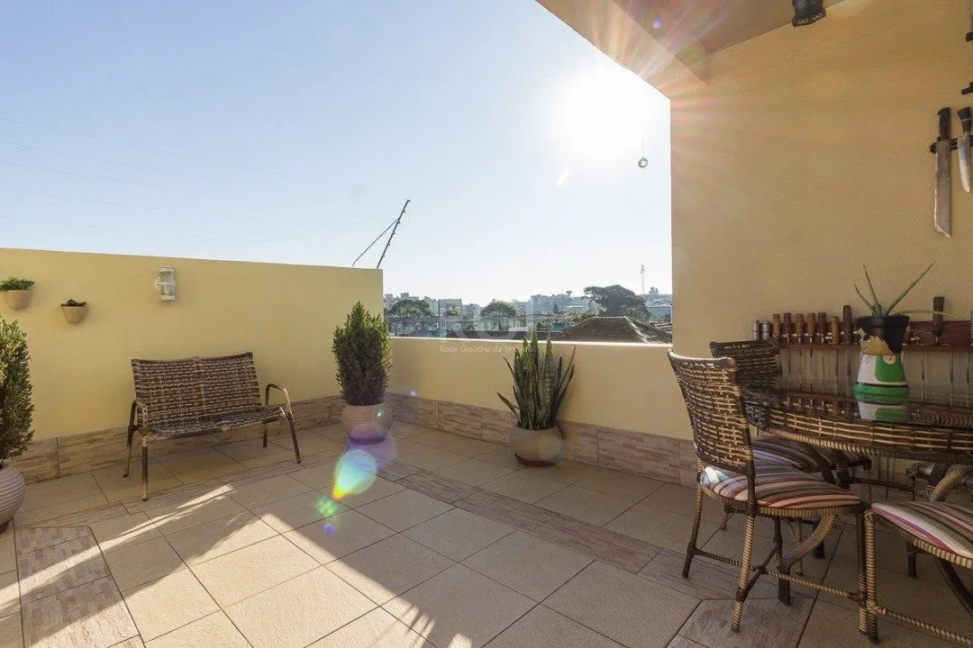Imagem Casa Condominio para Venda - 191m², 3 dormitórios, sendo 1 suites, 2 vagas - Tristeza