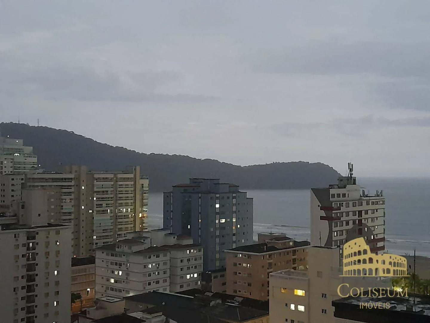 Imagem Apartamento com 2 dormitórios à venda, 74 m² por R$ 760.000,00 - Canto do Forte - Praia Grande/SP