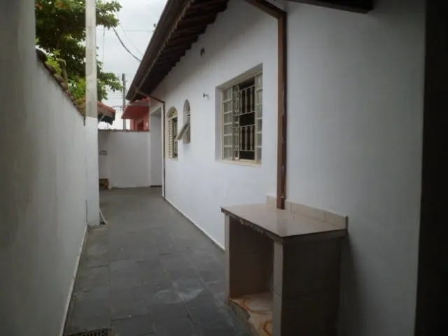 Imagem Casa à venda 3 Quartos, 1 Suite, 1 Vaga, 300M², Jardim Gurilândia, Taubaté - SP