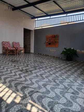 Imagem Casa com 2 quartos, 126m2, à venda