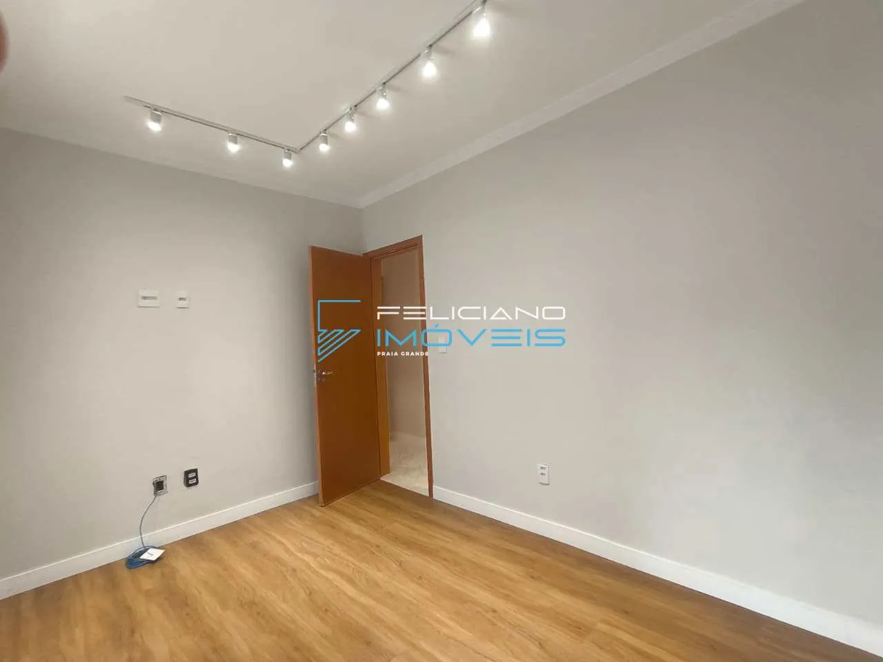 Imagem Apartamento com 3 quartos, Canto do Forte, Praia Grande - R$ 990 mil, Cod: 7150