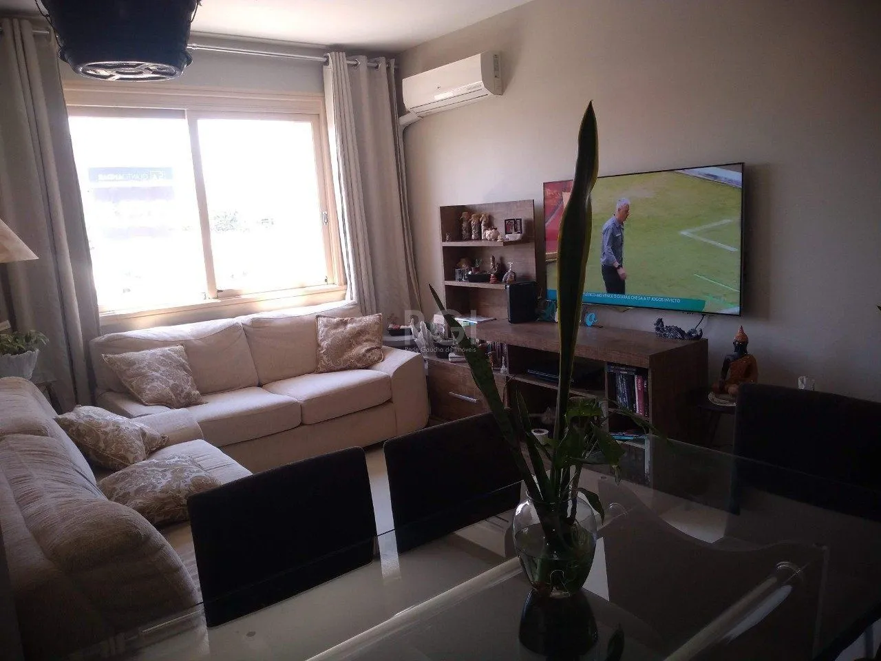 Imagem Apartamento para Venda - 66.65m², 2 dormitórios, Menino Deus, Porto Alegre