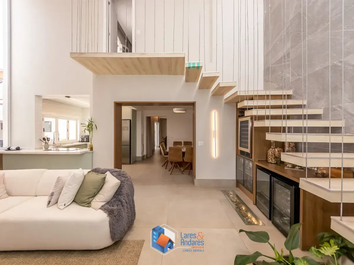 Imagem Casa para venda em Planalto Paulista com 4 quartos, sendo 2 suítes, 319m²