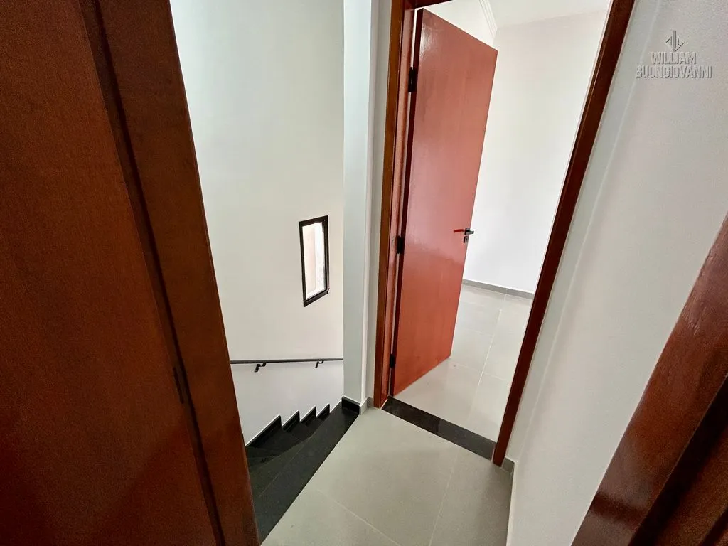 Imagem SOBRADO INDIVIDUAL COM SACADA E CHURRASQUEIRA - MELVI PG