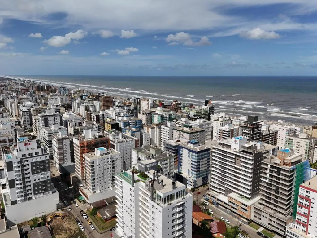 Imagem Apartamento 3 Dormitórios - Bairro Navegantes