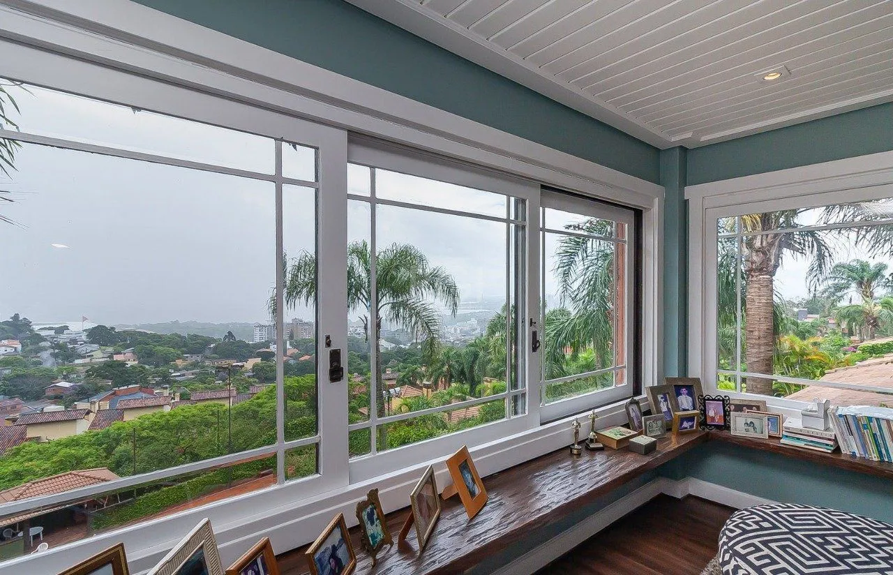 Imagem Casa de Condomínio em Santa Tereza