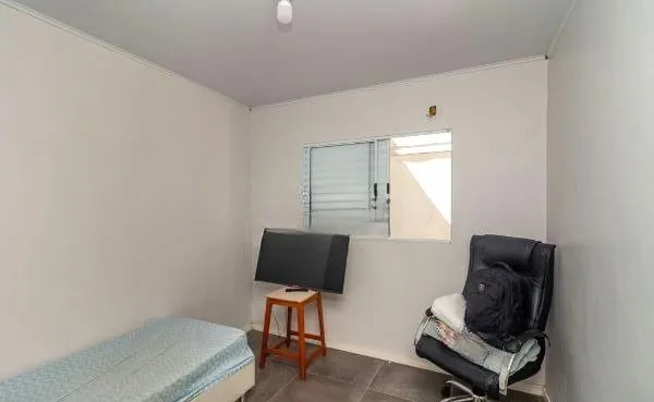 Imagem Casa no bairro Jardim Carvalho de 2 dormitórios e amplo pátio