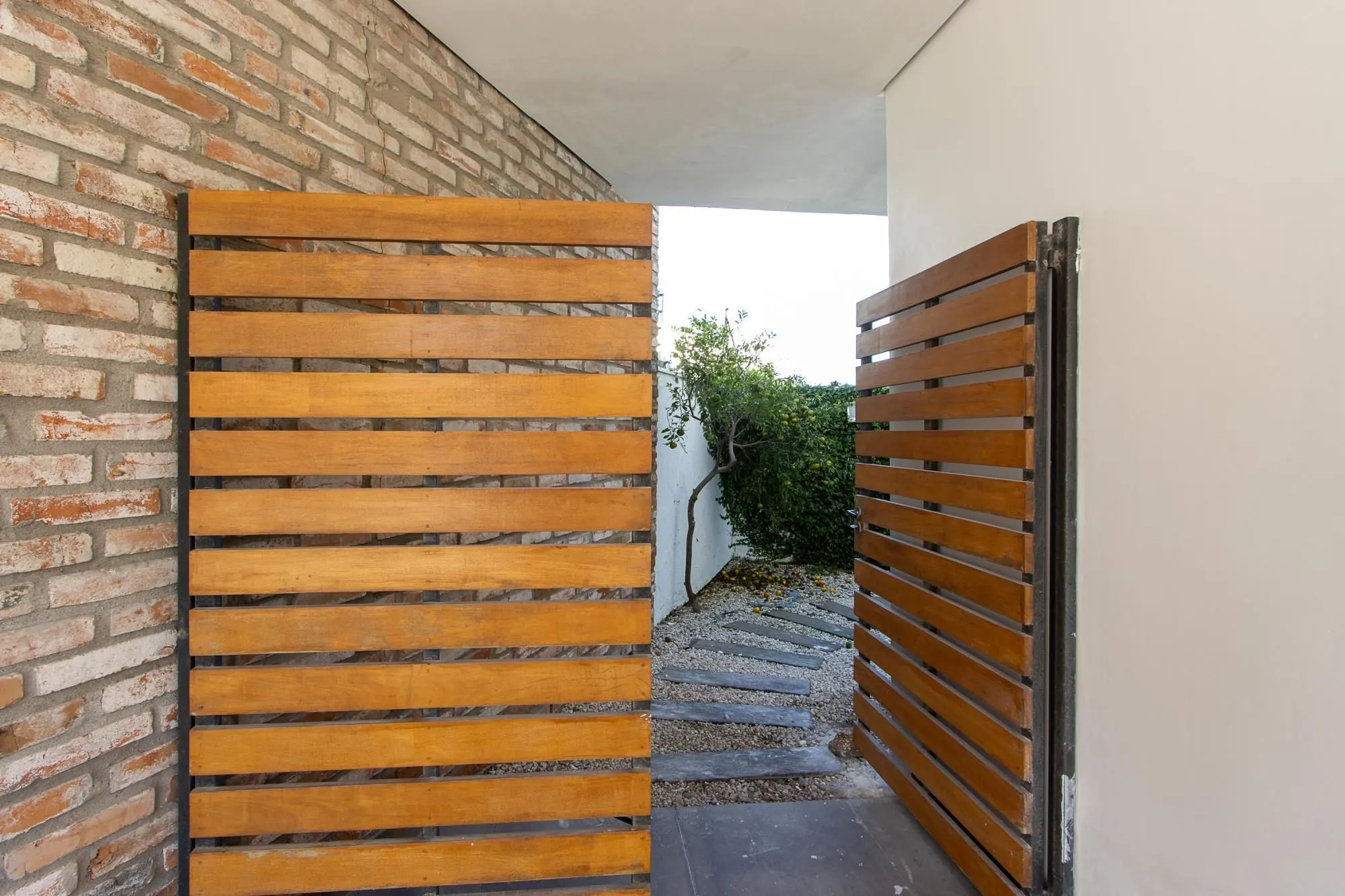 Imagem Casa Condominio - 240.35m², 3 dormitórios, sendo 1 suíte, 2 vagas - Lagos De Nova Ipanema
