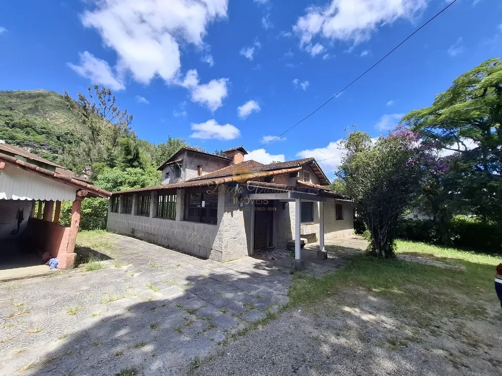 Imagem Casa para Venda em Teresópolis / RJ no bairro Bom Retiro