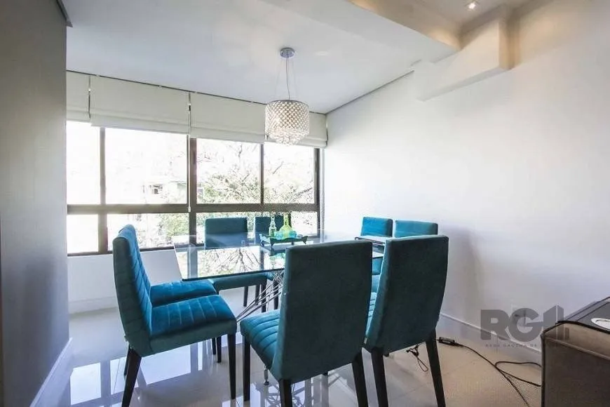 Imagem Apartamento para Venda - 78.39m², 2 dormitórios, sendo 1 suites, 1 vaga - Petrópolis
