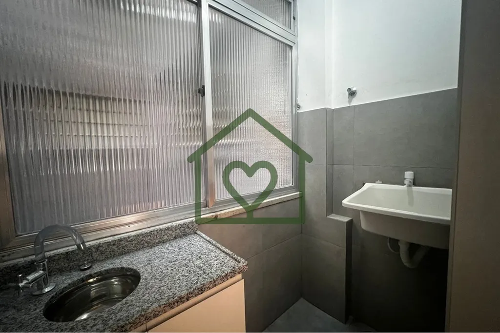 Imagem Descubra o conforto e a praticidade deste encantador apartamento de 70 m², localizado no coração ...