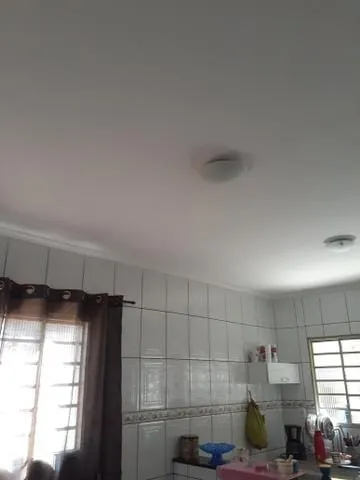 Imagem Casa à venda Conjunto Residencial Araretama, Pindamonhangaba - SP