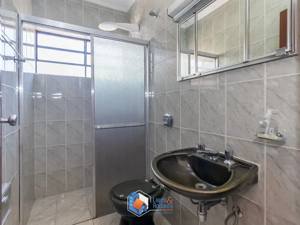 Imagem Casa para venda em Vila Madalena com 3 quartos, sendo 1 suíte, 228m²