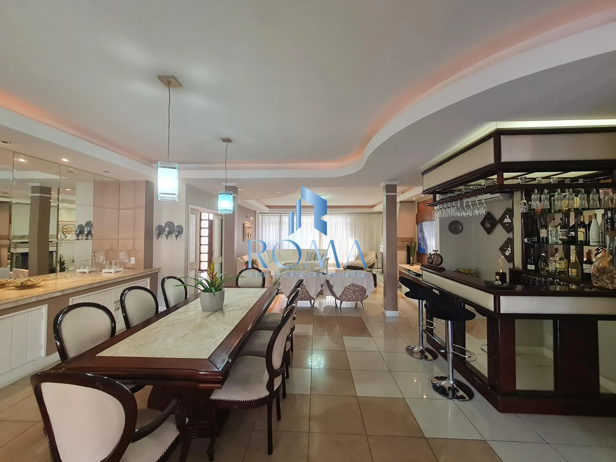 Imagem Casa 3 dormitórios à venda Patronato Santa Maria/RS