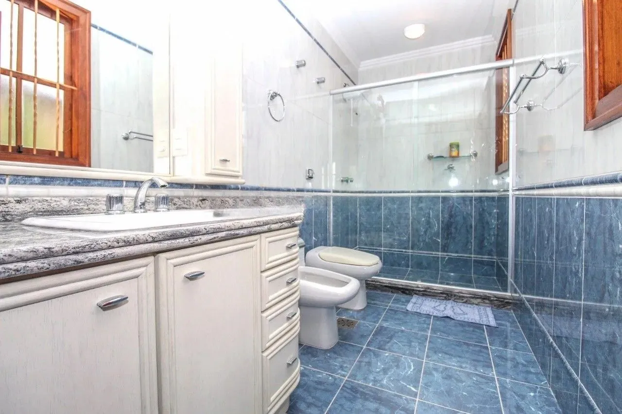 Imagem Casa 612m² - 3 suíte, 8 vagas no bairro Medianeira