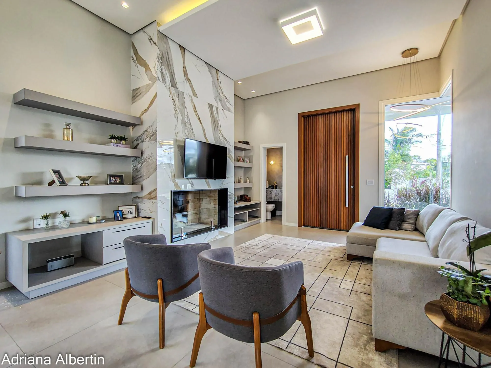 Imagem CASA TÉRREA NO ALPHAVILLE PORTO AQLEGRE