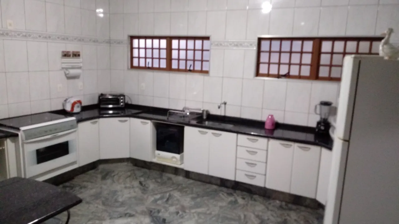 Imagem Chacara 875m² 5 Dormitórios Condomínio Aquarius - Araçoiaba da Serra