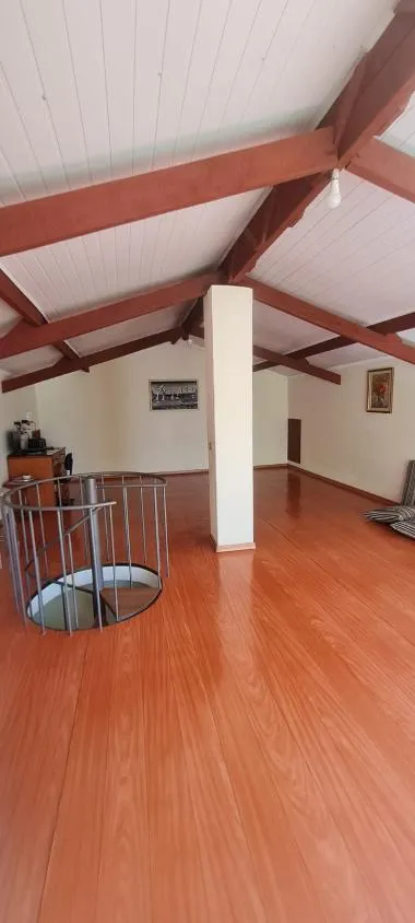 Imagem Linda casa em Morungaba a venda com porteira fechada