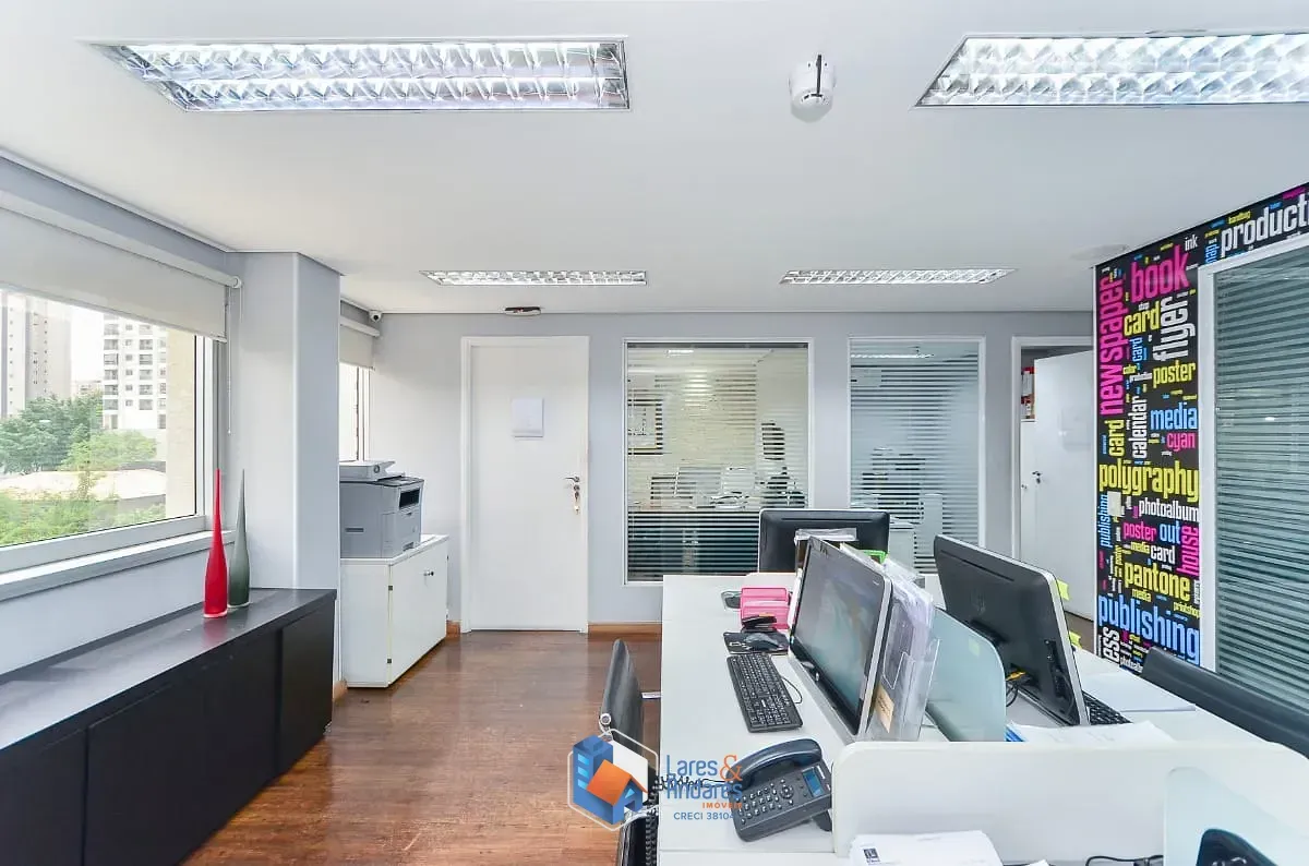Imagem Conjunto comercial para venda e locação em Vila Andrade, 140m²