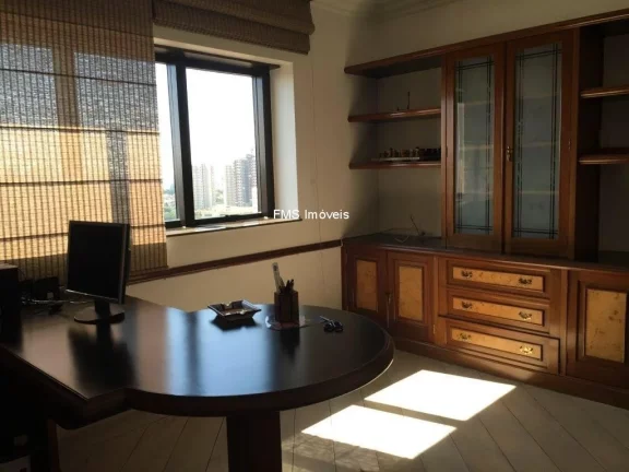 Imagem Imperdível apartamento de luxo com 4 quartos e 3 suítes no Bosque da Saúde, São Paulo-SP: 590m² de pura sofisticação!
